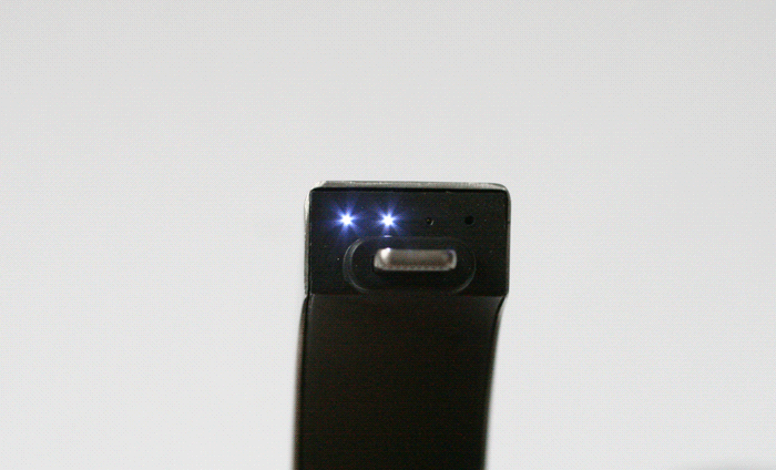Q Bracelet - Stylish Solution for Smartphone Charging